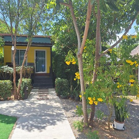 Lanta Happy House Hotel Koh Lanta Exterior photo