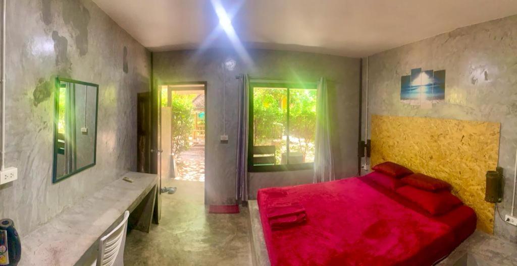 Lanta Happy House Hotel Koh Lanta Exterior photo